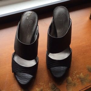 Jessica Simpson heels